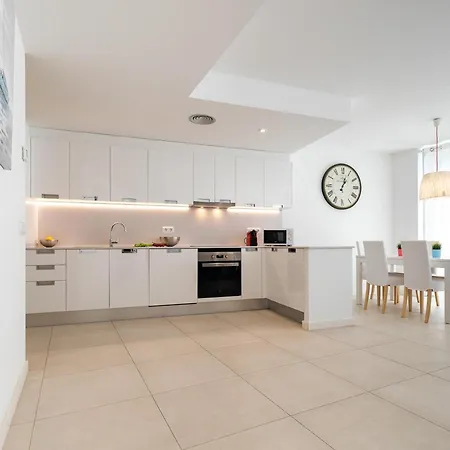 Ref. Montgo Platja 2: Magnifico A Pie De Playa En Cala Montgo ! - Es-325-26 Apartment